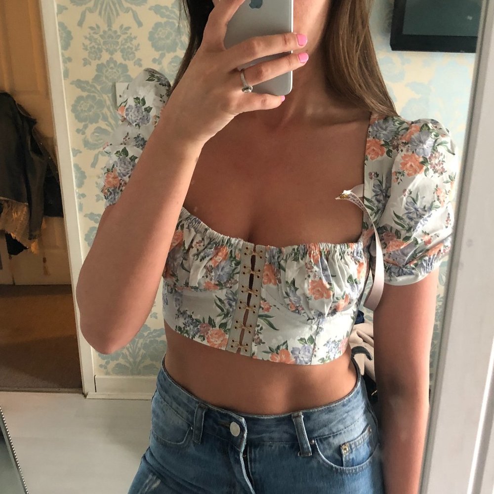House of CB top